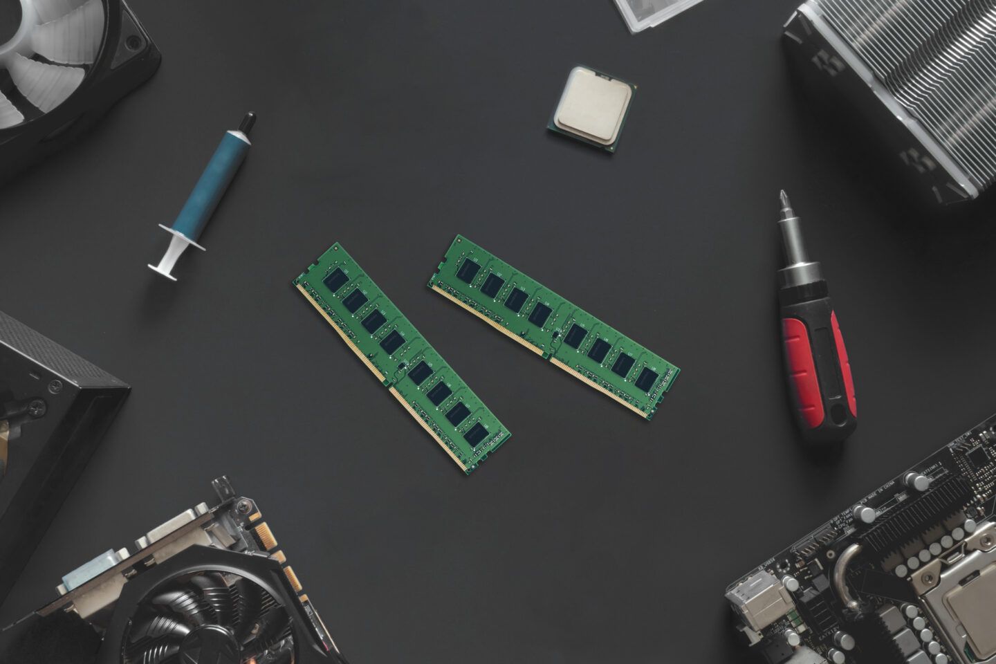 DDR4 Memory Performance and Reliability
