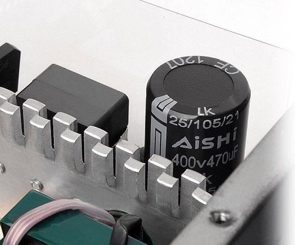 High-quality capacitor